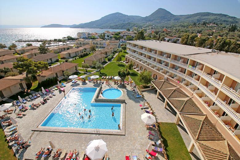 Hotel Canvas by Mitsis Messonghi - poza 2