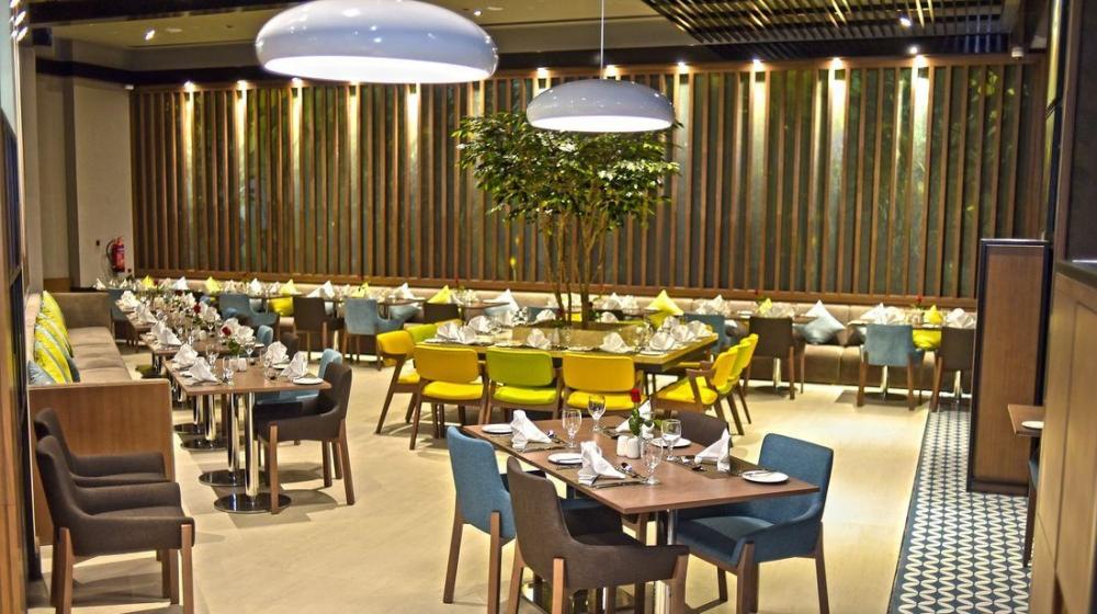 Hotel Wyndham Garden Ajman Corniche - poza 2