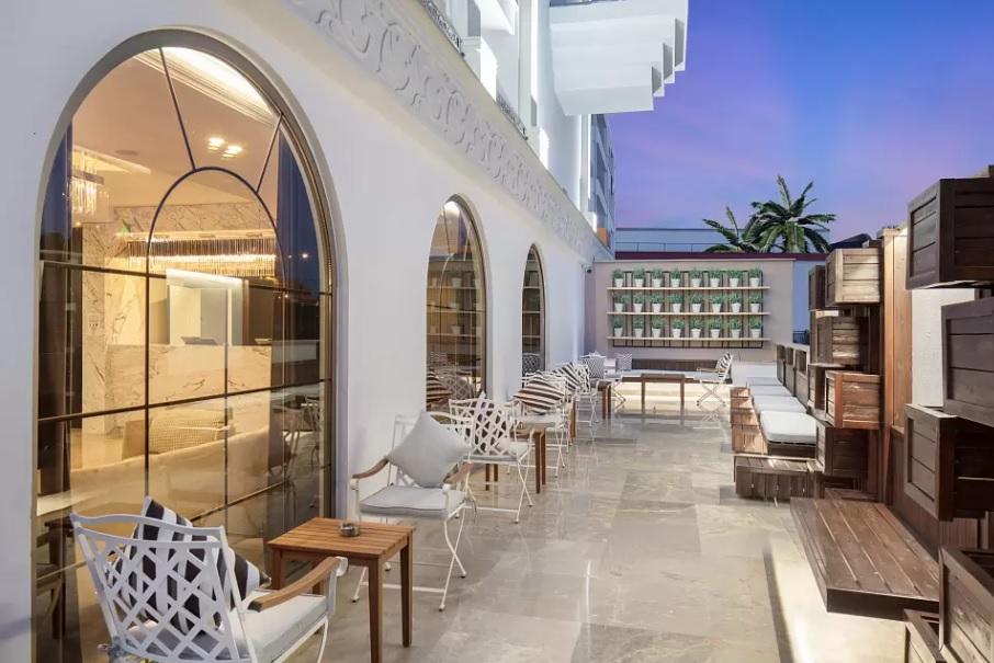 Hotel Blue Marlin Deluxe - poza 4