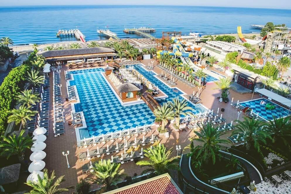 Hotel Quattro Beach SPA - poza 1