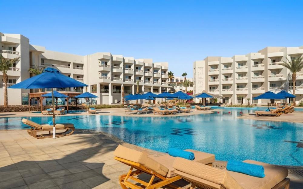 Hotel Doubletree By Hilton Sharks Bay Beach Side - poza 2